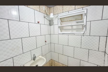 Casa para alugar com 58m², 2 quartos e 1 vagaBanheiro