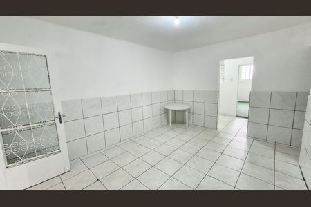 Sala de casa para alugar com 2 quartos, 58m² em Irajá, Rio de Janeiro