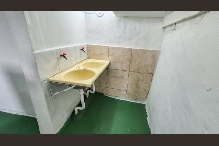 Casa para alugar com 58m², 2 quartos e 1 vagaÁrea de Serviço