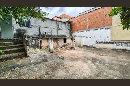 Casa para alugar com 58m², 2 quartos e 1 vagaQuintal 