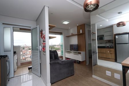 Sala de apartamento à venda com 2 quartos, 43m² em Sítio da Figueira, São Paulo