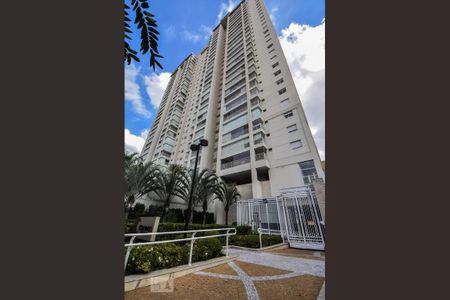 Apartamento à venda com 100m², 3 quartos e 2 vagasFachada