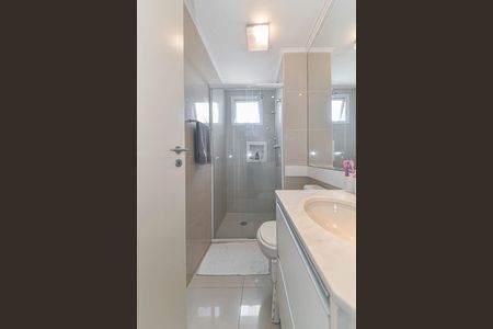 Apartamento à venda com 100m², 3 quartos e 2 vagasBanheiro da Suíte