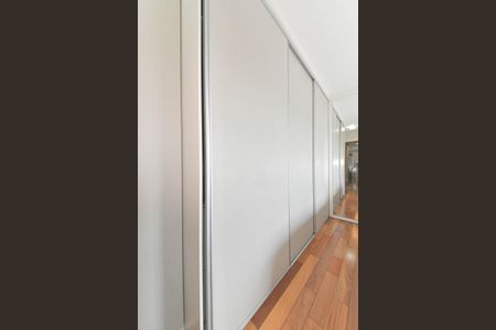 Apartamento à venda com 100m², 3 quartos e 2 vagasSuíte