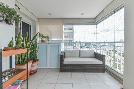 Apartamento à venda com 100m², 3 quartos e 2 vagasVaranda