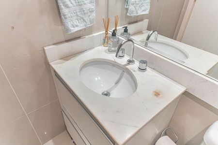 Apartamento à venda com 100m², 3 quartos e 2 vagasBanheiro Social