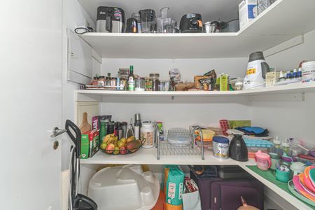 Apartamento à venda com 100m², 3 quartos e 2 vagasCozinha - Despensa