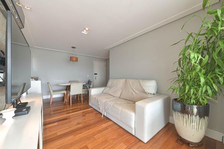 Apartamento à venda com 100m², 3 quartos e 2 vagasSala