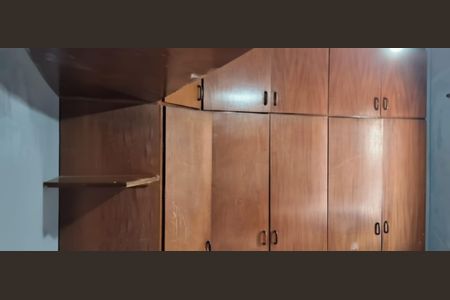 Casa à venda com 3 quartos, 81m² em Vila Nelson, São Paulo