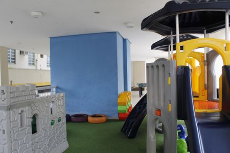 Apartamento à venda com 78m², 2 quartos e 1 vagaÁrea comum