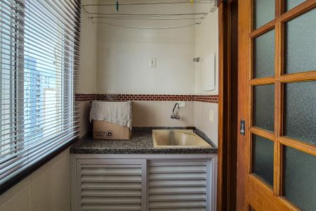 Apartamento à venda com 50m², 2 quartos e 1 vaga Apartamento à venda com 50m², 2 quartos e 1 vagaÁrea de Serviço