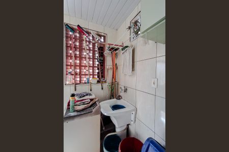 Casa à venda com 90m², 2 quartos e 1 vagaÁrea de Serviço