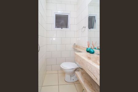 Casa de condomínio à venda com 68m², 2 quartos e 1 vagaLavabo