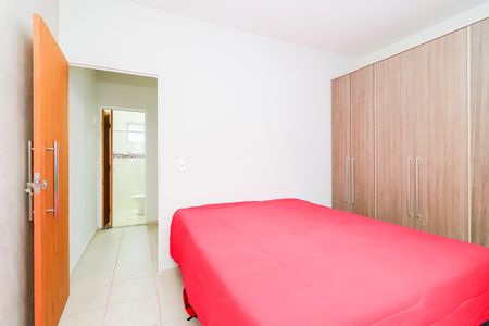 Casa de condomínio à venda com 68m², 2 quartos e 1 vagaQuarto 1