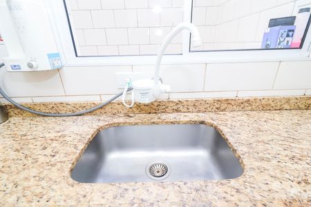 Casa de condomínio à venda com 68m², 2 quartos e 1 vagaCozinha