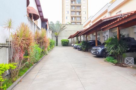 Casa de condomínio à venda com 68m², 2 quartos e 1 vagaÁrea externa