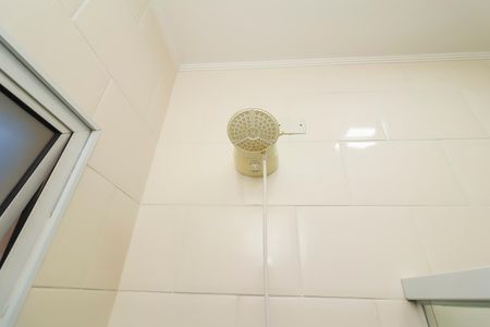 Casa de condomínio à venda com 68m², 2 quartos e 1 vagaBanheiro