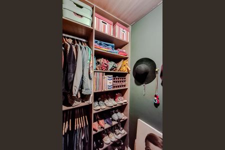 Apartamento à venda com 135m², 4 quartos e 2 vagasQuarto 4 - Suíte