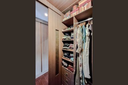 Apartamento à venda com 135m², 4 quartos e 2 vagasQuarto 4 - Suíte