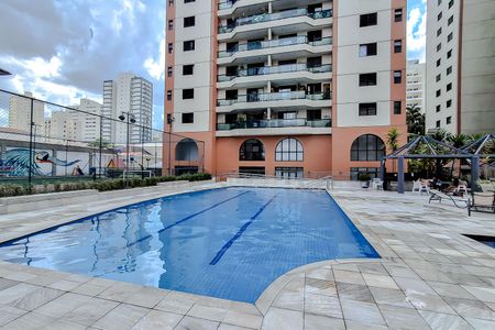 Apartamento à venda com 135m², 4 quartos e 2 vagasÁrea comum - Piscina