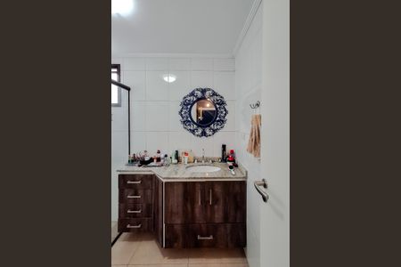 Apartamento à venda com 135m², 4 quartos e 2 vagasBanheiro da Suíte