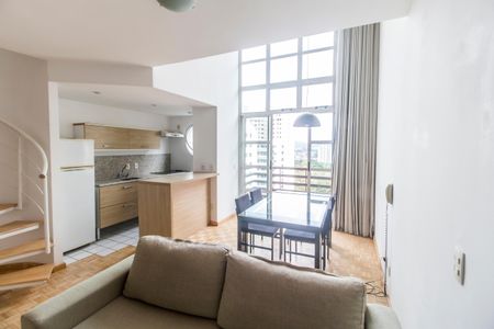 Sala  de apartamento para alugar com 1 quarto, 55m² em A Industrial, Barueri