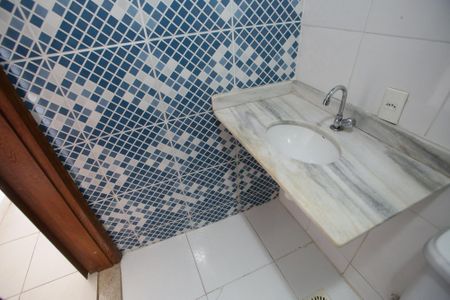 Apartamento para alugar com 55m², 2 quartos e 1 vagaBanheiro