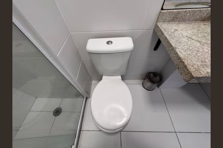 Apartamento à venda com 82m², 3 quartos e 1 vagaBanheiro Social