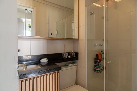 Apartamento à venda com 55m², 2 quartos e 2 vagasBanheiro 2