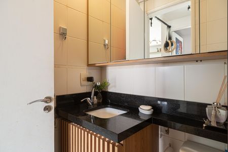 Apartamento à venda com 55m², 2 quartos e 2 vagasBanheiro 2