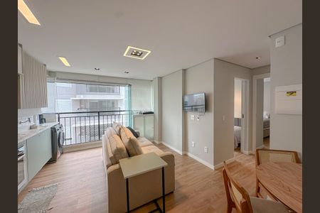 Sala/Cozinha de apartamento à venda com 2 quartos, 46m² em Barra Funda, São Paulo