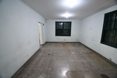 Casa para alugar com 4 quartos, 250m² em Vila Itapura, Campinas
