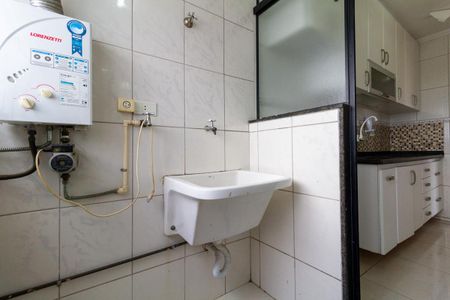 Apartamento à venda com 72m², 3 quartos e 1 vagaÁrea de Serviço