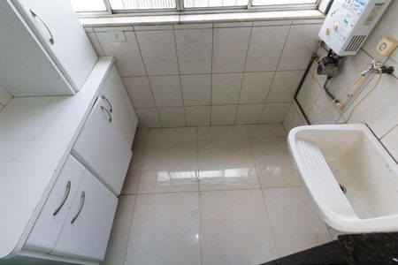 Apartamento à venda com 72m², 3 quartos e 1 vagaÁrea de Serviço