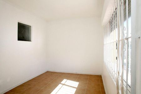 Studio - Sala / Quarto de kitnet/studio para alugar com 1 quarto, 36m² em Floresta, Porto Alegre