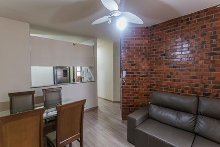 Sala de apartamento para alugar com 1 quarto, 60m² em Funcionários, Belo Horizonte