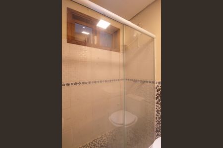 Casa à venda com 225m², 4 quartos e 2 vagasBanheiro 4