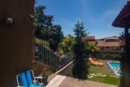 Casa à venda com 225m², 4 quartos e 2 vagasVista