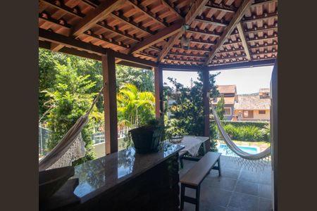 Casa à venda com 225m², 4 quartos e 2 vagasChurrasqueira