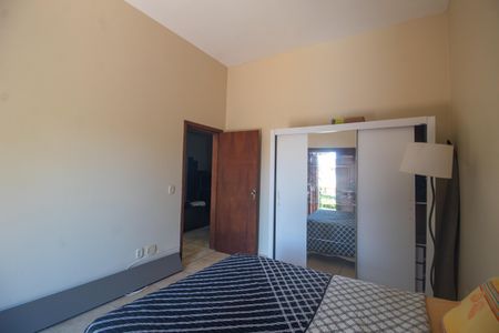 Casa à venda com 225m², 4 quartos e 2 vagasQuarto 4