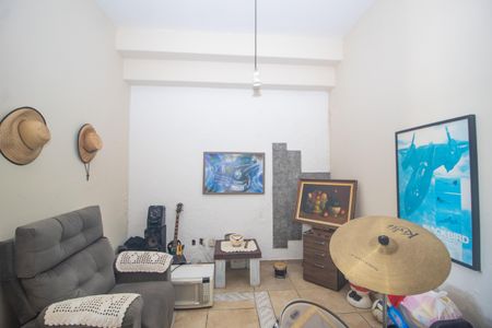 Casa à venda com 225m², 4 quartos e 2 vagasSala 2