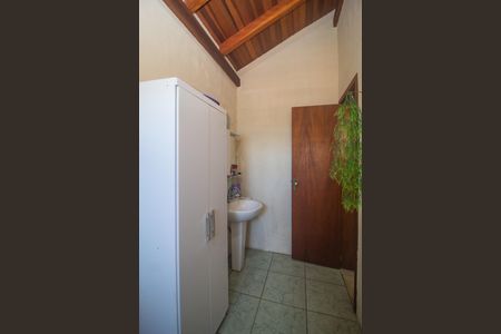 Casa à venda com 225m², 4 quartos e 2 vagasBanheiro da Suíte