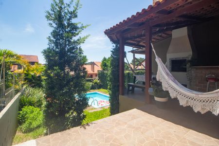 Casa à venda com 225m², 4 quartos e 2 vagasQuintal