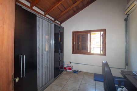 Casa à venda com 225m², 4 quartos e 2 vagasQuarto 2