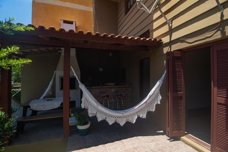 Casa à venda com 225m², 4 quartos e 2 vagasQuintal