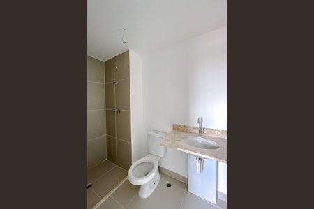 Apartamento à venda com 126m², 3 quartos e 2 vagas Apartamento à venda com 126m², 3 quartos e 2 vagasBanheiro da Suíte 1