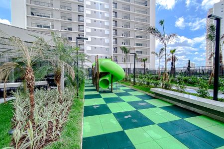 Apartamento à venda com 126m², 3 quartos e 2 vagas Apartamento à venda com 126m², 3 quartos e 2 vagasÁrea comum - Playground