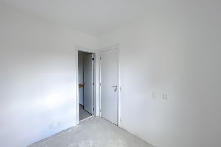 Apartamento à venda com 126m², 3 quartos e 2 vagas Apartamento à venda com 126m², 3 quartos e 2 vagasQuarto 1 - Suíte