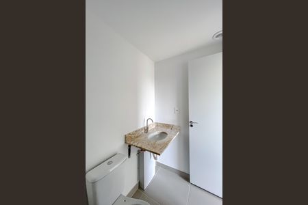 Apartamento à venda com 126m², 3 quartos e 2 vagas Apartamento à venda com 126m², 3 quartos e 2 vagasBanheiro da Suíte 1