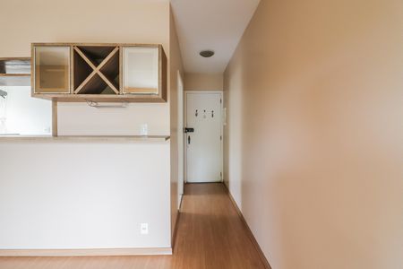 Sala de apartamento para alugar com 3 quartos, 69m² em Jardim Luísa, São Paulo